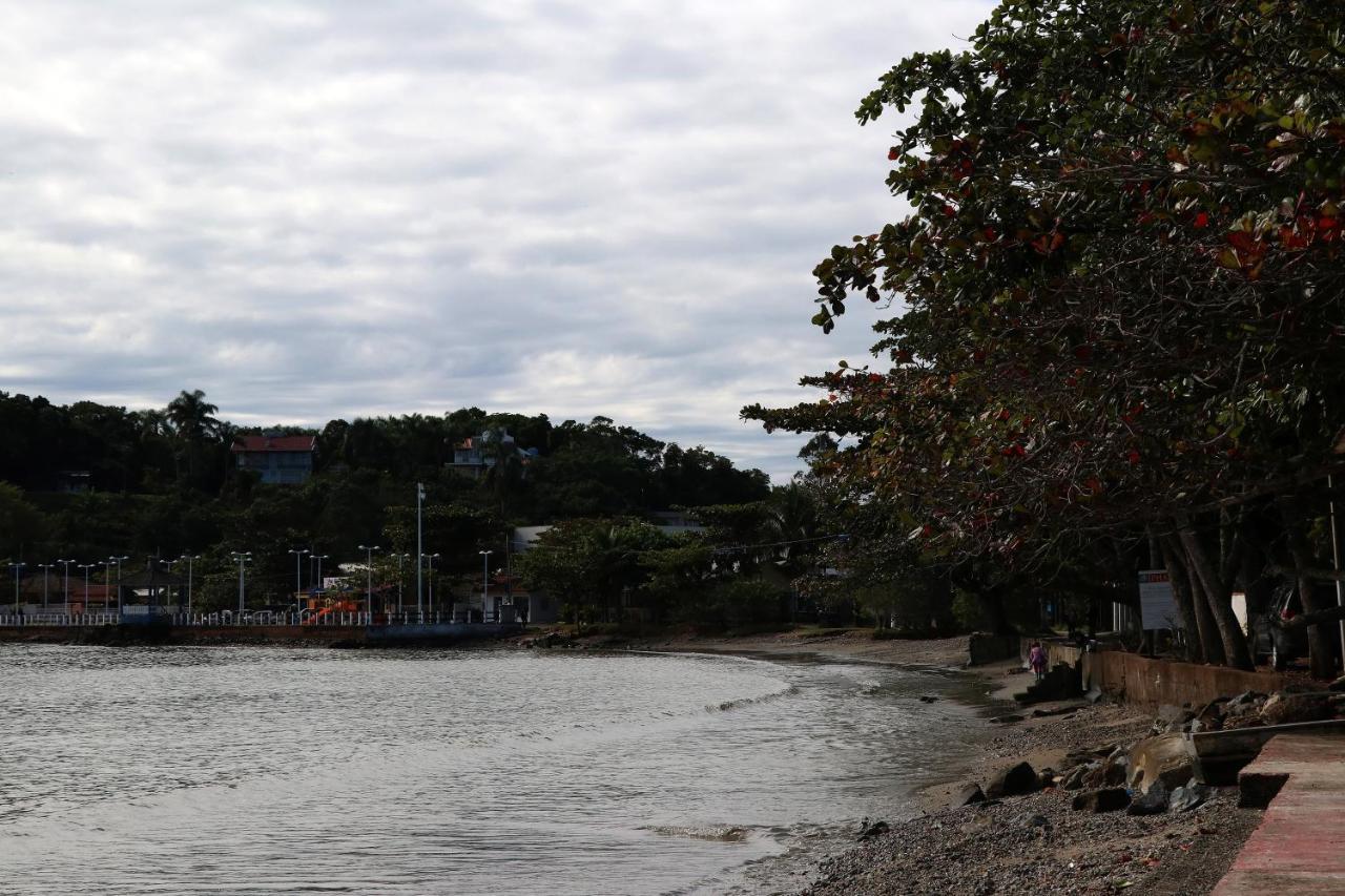 Curta Praia Do Quilombo - Lunata Penha  Eksteriør billede