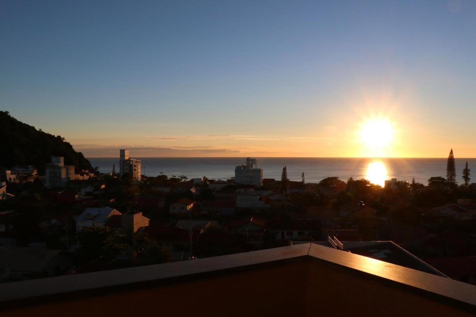 Curta Praia Do Quilombo - Lunata Penha  Eksteriør billede
